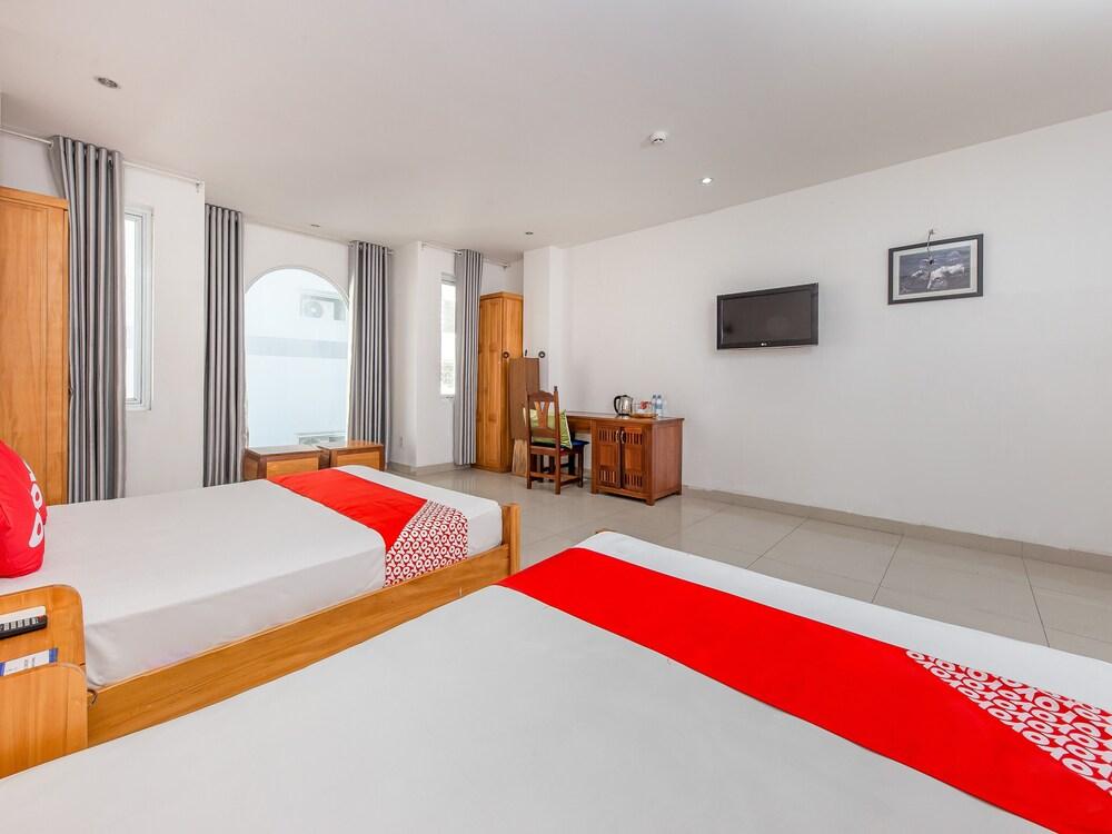 White Lion Hotel Nha Trang Extérieur photo