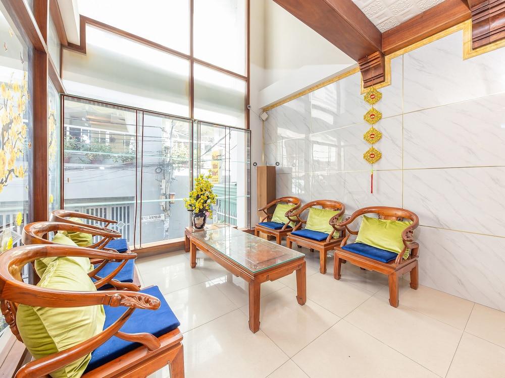 White Lion Hotel Nha Trang Extérieur photo