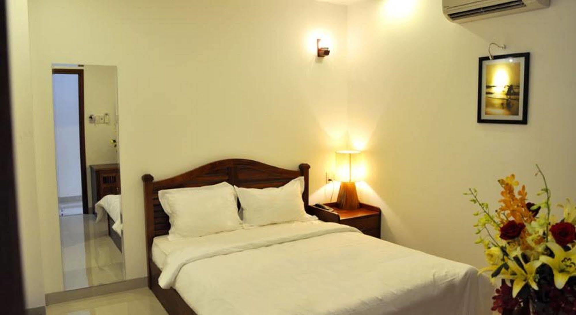White Lion Hotel Nha Trang Extérieur photo